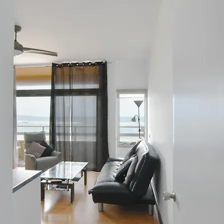 Seafront Terrace 2br Las Canteras Beach Apartment